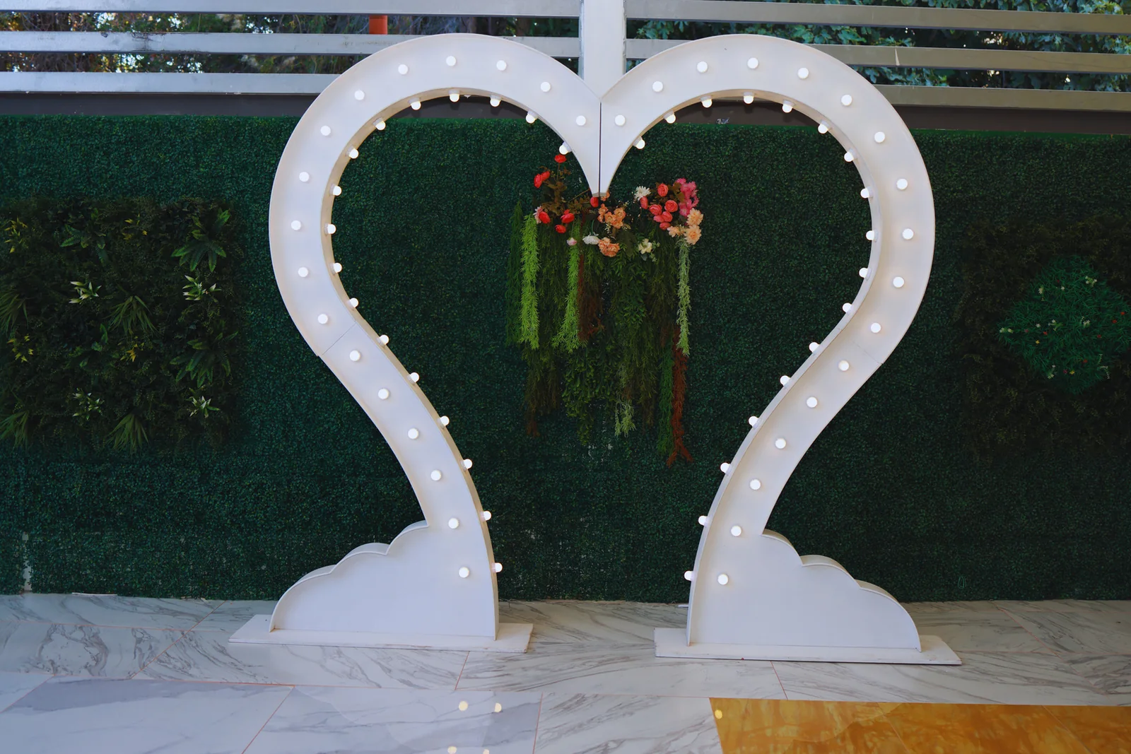 Corazón iluminado decorativo de JASH Producciones