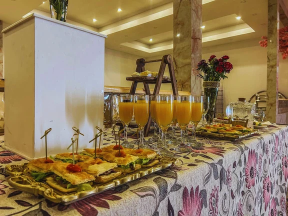 Coffee break y catering real preparado por JASH Producciones